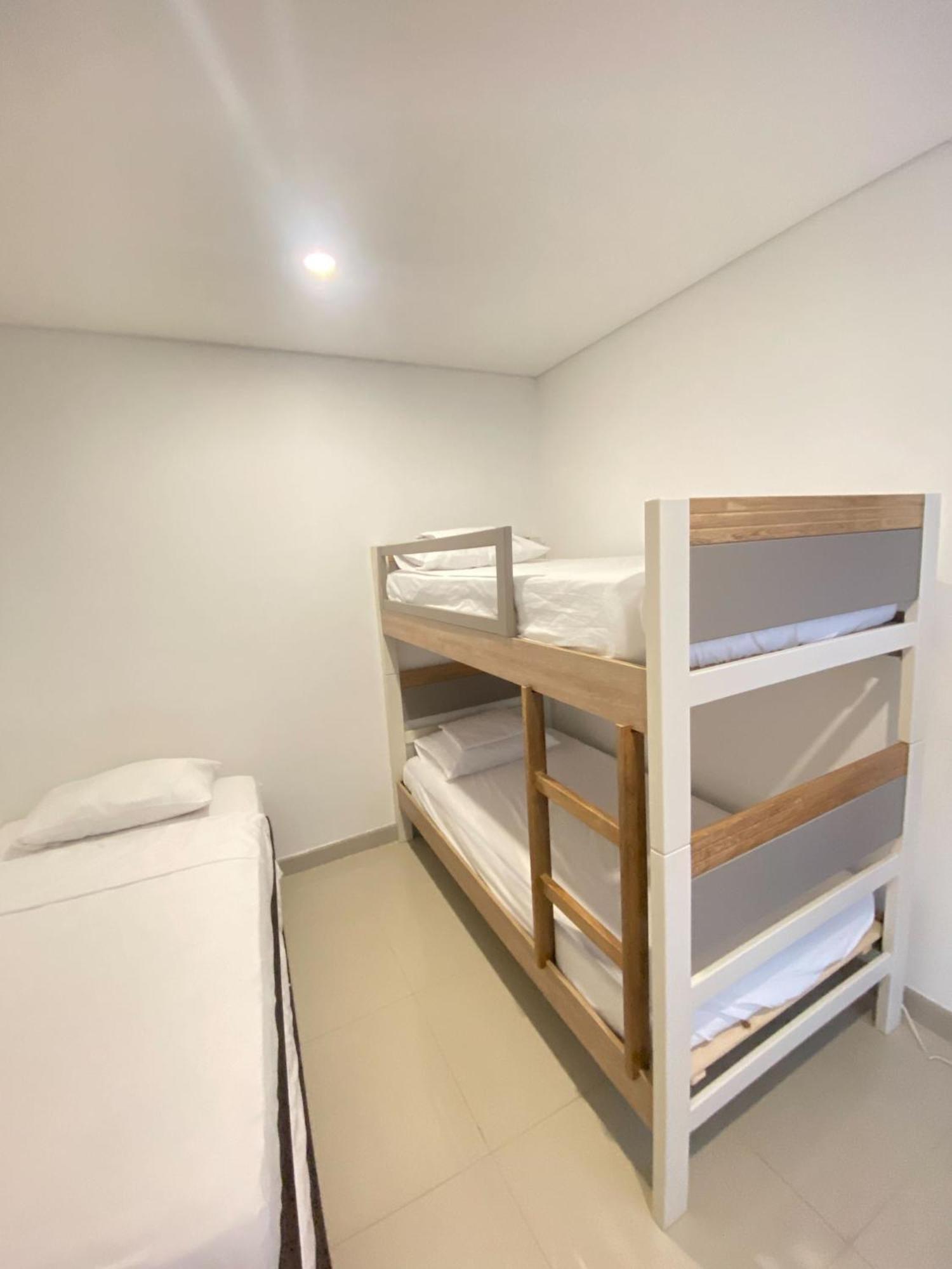 Apartamento Alegre Y Tranquilo Frente A La Playa Santa Marta (Magdalena)
